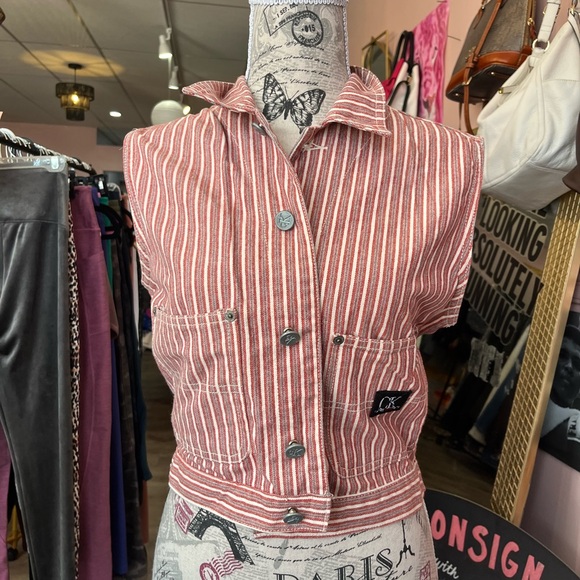 Calvin Klein Red Striped Sleeveless Vest - Picture 1 of 7